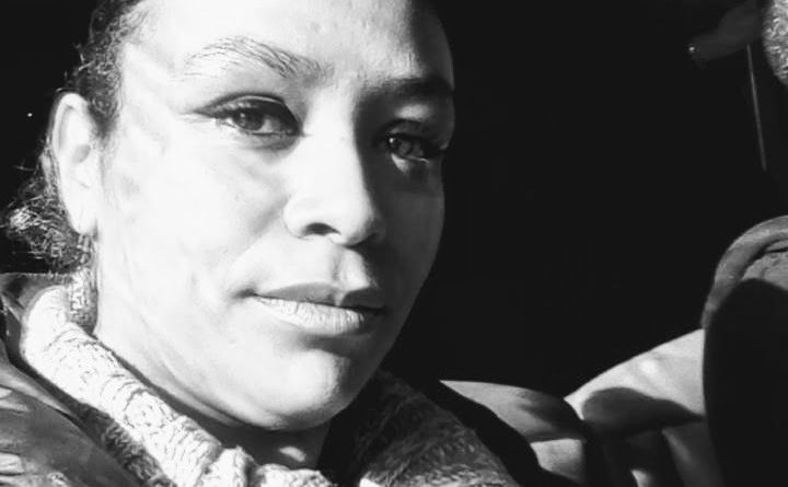 Evlenmek İsteyen Bayanım 1 evkadını, ev kadini, evlilik arayan kadin