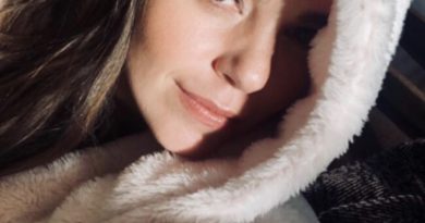 Adana da Bayanlar 5 Adana da Bayanlar 1