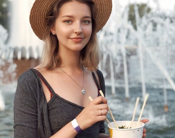 Leyla ile tanış ne yolculuk yap 1 Leyla ile tanış ne yolculuk yap 1