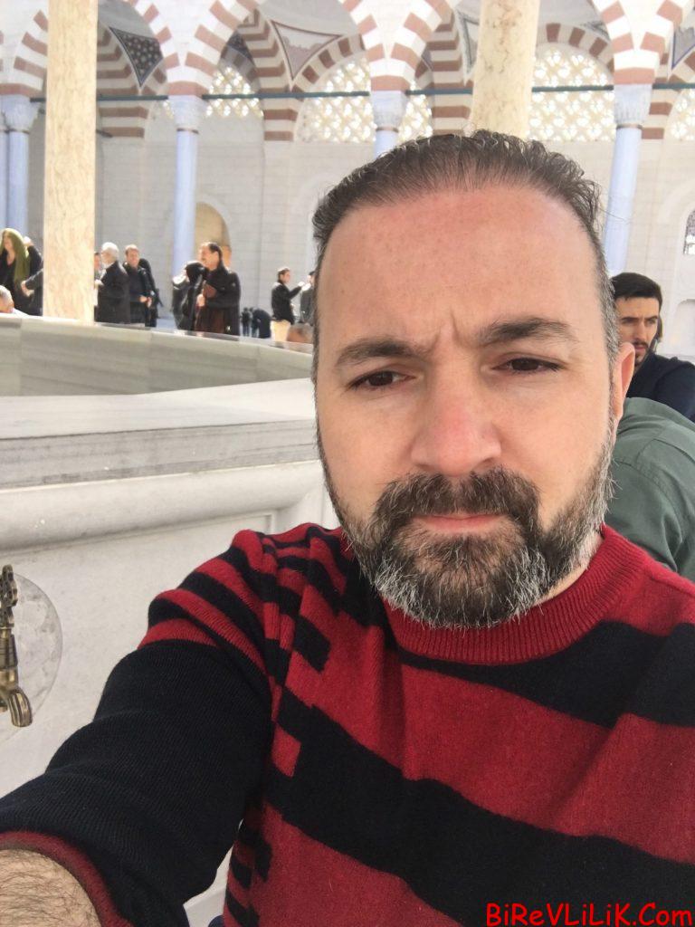 Belcika Brukselde Yasiyorum Burdan yasayan IMANLI Hanim ariyorum 1