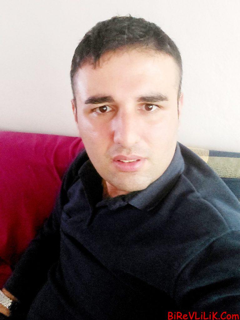 " Ayrilik ayri Aşk bitişik yazılır "