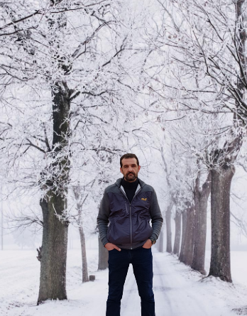 ANKARADAN BAYAN ARKADAŞ ARIYORUM NEFES ALSIN YETER :) 1 ANKARADAN BAYAN ARKADAŞ ARIYORUM NEFES ALSIN YETER :)