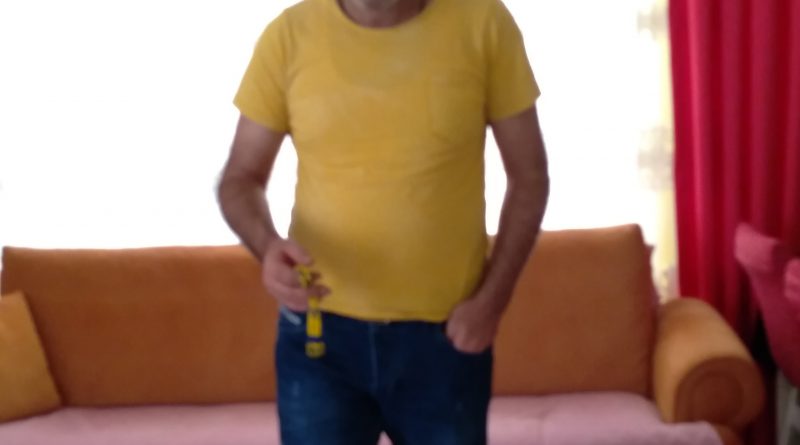 EVLILIK 1 MERHABA BEN HACI HAYTA 41 YAŞINDAYIM BEKARIM HIC EVLENMEDIM BOY 1 54 KILO 48 KUMRALIM YESIL GUZLUYUM AKREP BURCUYUM DÜZ VÜCUT YAPILIYIM SIYAH SACLIYIM