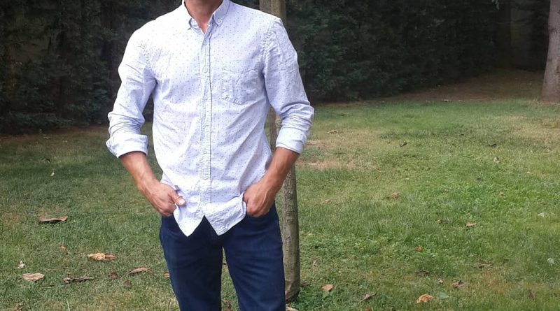 İstanbul veya Türkiye genelinde ciddi evlilik arıyorum 1 İstanbul veya Türkiye genelinde ciddi evlilik arıyorum