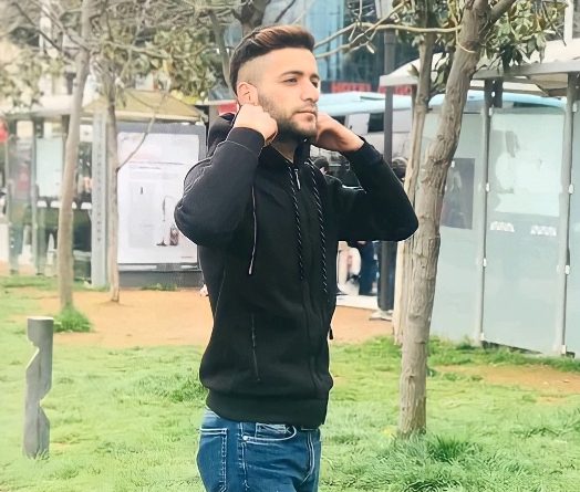 Kendinden emin bayanlar 1 Kendinden emin bayanlar