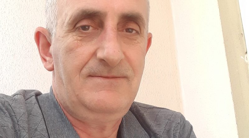 BEN AHMET DENIZLIDEN 1 DÜRÜST BAYAN Arkadas