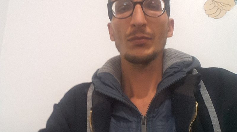 Namazlarini kilan es ariyom van merkez 1 Namazlarini kilan es ariyom van merkez