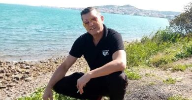 Kalbimin eşi senmisin..