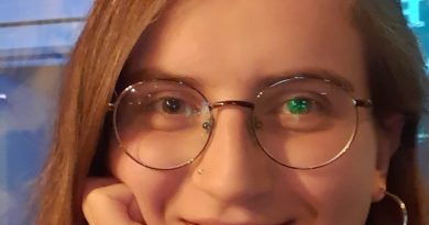 21 yaşında üniversite öğrencisiyim