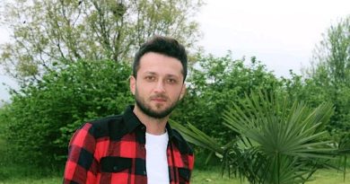Ciddi iliski Yesil gozlu