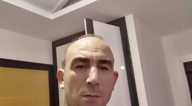 Hayat yaşamaya değer 1 Hayat yaşamaya değer