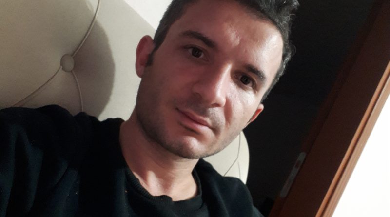 Evlilik düşünen bir bayanla tanışmak istiyorum 1 Evlilik düşünen bir bayanla tanışmak istiyorum