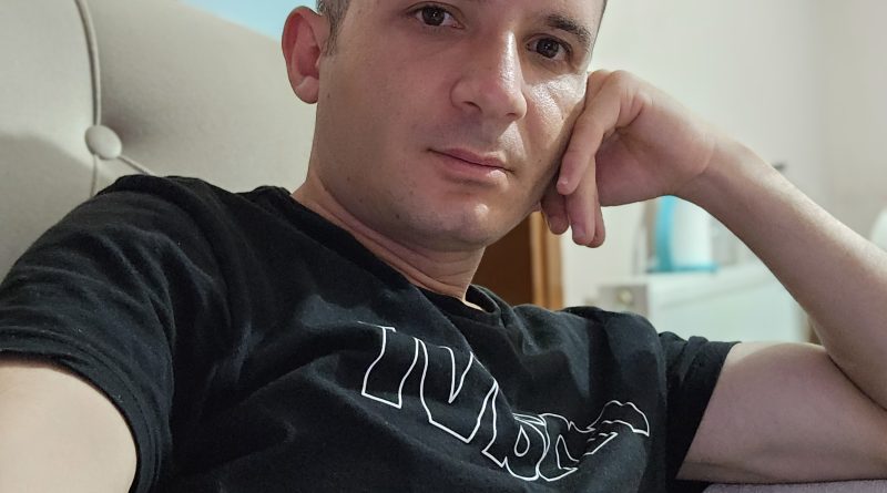 Evlenmek isteyen bayan ariyorum Kamu 1 Evlenmek isteyen bayan ariyorum Kamu