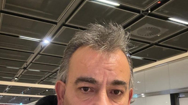 Saygı ve Sevgiyle bütünleşmek isteyen 1 Saygı ve Sevgiyle bütünleşmek isteyen