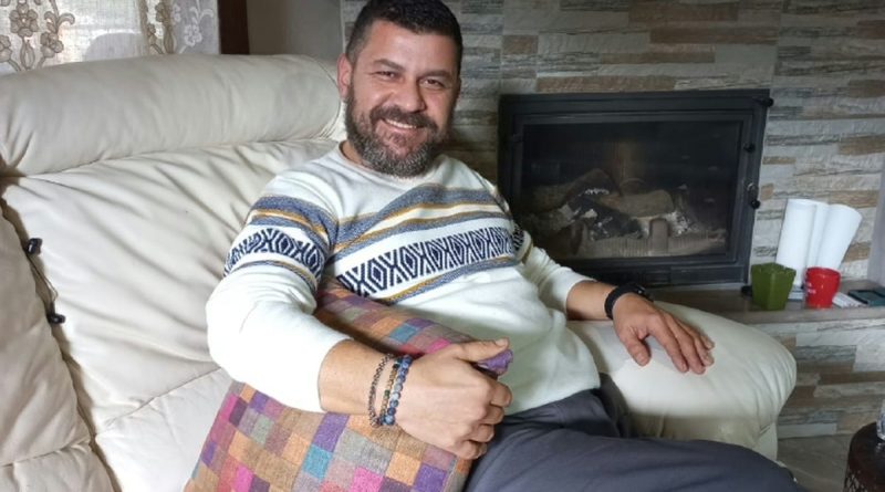 Yolu sevgiden geçen bayanlar ben Cüneyt 1 Yolu sevgiden geçen bayanlar ben Cüneyt