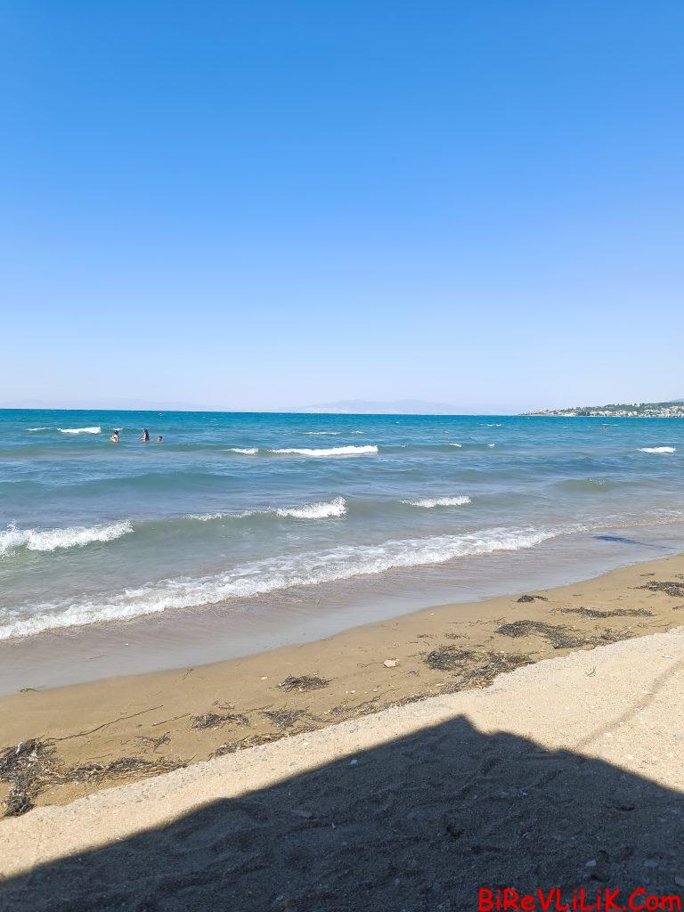 İzmir'den bayan arkadaş arıyorum