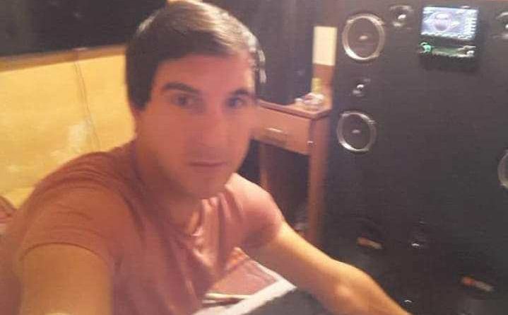 Sevmek sevilmek istiyorum 1 Sevmek sevilmek istiyorum