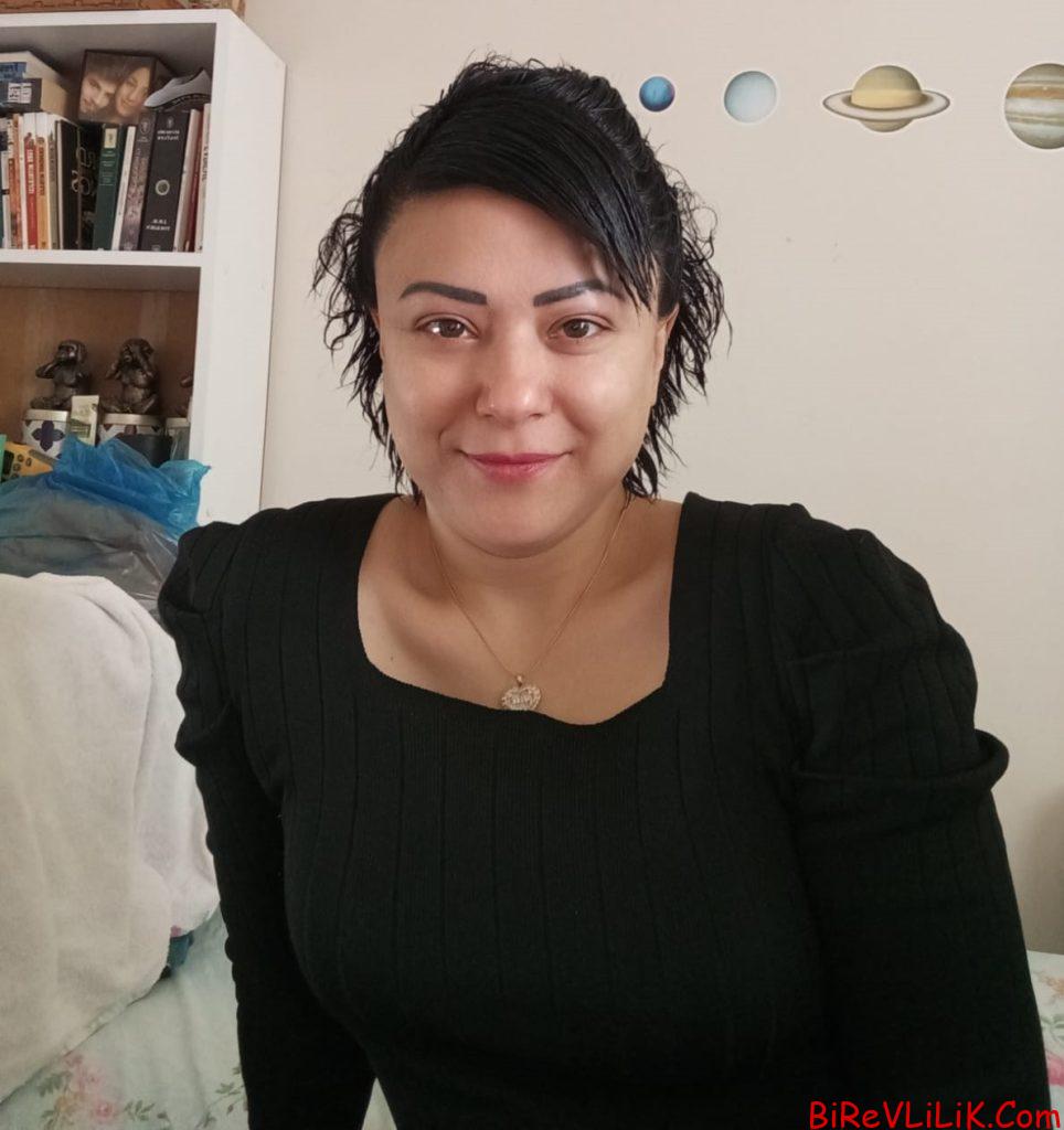 ela cayvarli arkadaş arıyorum