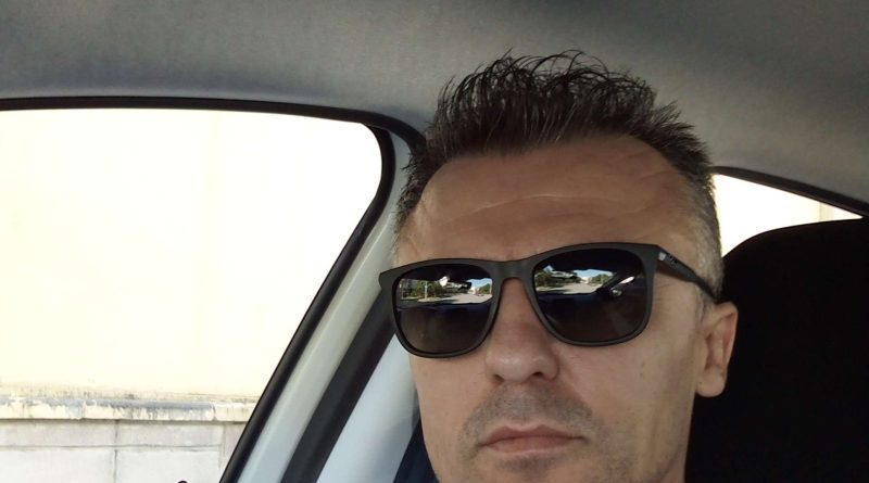 ankaradan bayan arkadaş arıyorum 0536 490 18 21...... 1 ankaradan bayan arkadaş arıyorum 0536 490 18 21......