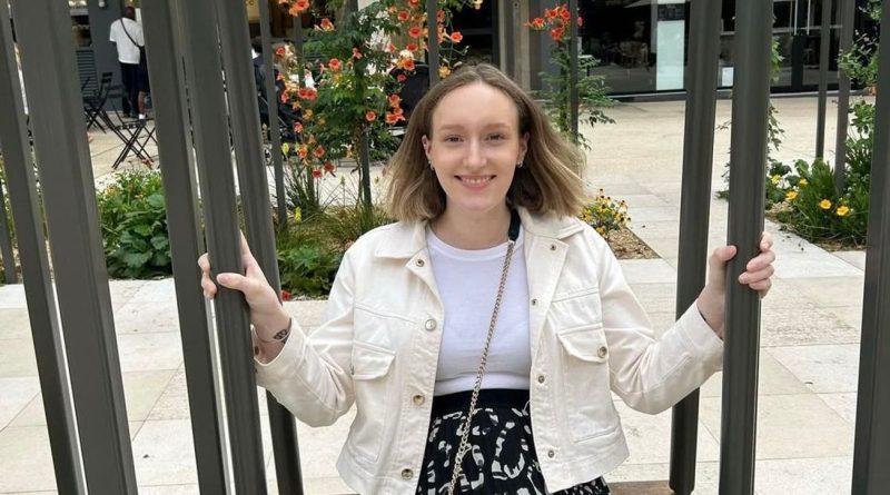 İnternetten Bayan Arkadaş Bulma 1 İnternetten Bayan Arkadaş Bulma, Bayan Arkadaş Bulma, Bayanlarla Sesli Sohbet, Bayanlarla Canlı Sohbet, Bayanlarla Seviyeli Sesli Chat