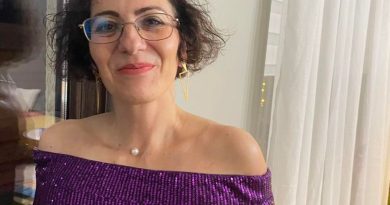 Kameralı Sohbet 4 Kameralı Sohbet, Kameralı Sohbetin Avantajları, Özel Sohbet Odaları, Üyeliksiz Kameralı Sohbet, Sesli ve Görüntülü Sohbet