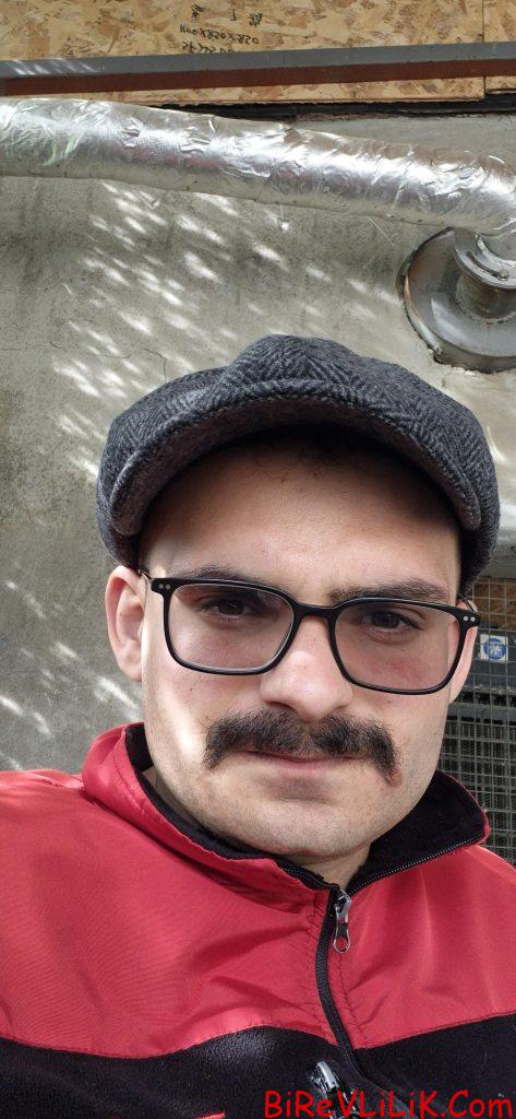 Samimi dürüst bayanlar