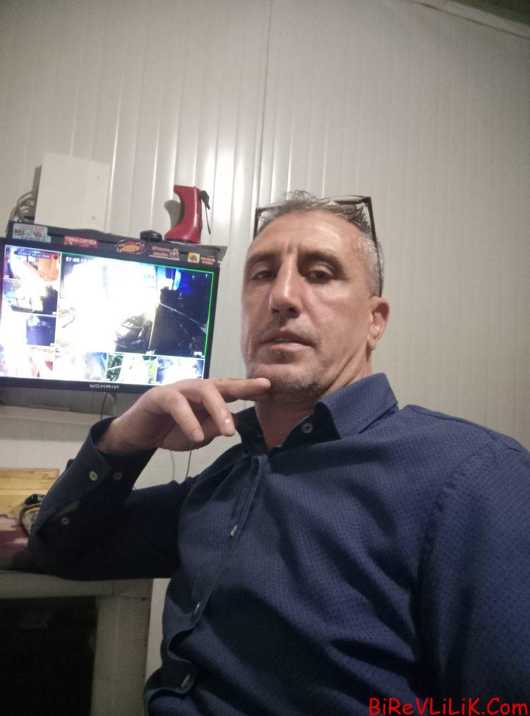 Özgürgüce takılmak isteyen bayanlar merhaba 1 Özgürgüce takılmak isteyen bayanlar merhaba